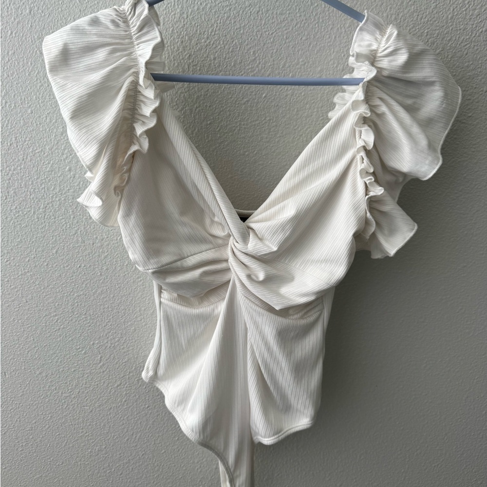 Lulus Flutter Sleeve bodysuit